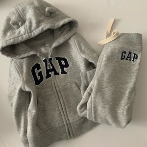 Baby Gap hoodie set
